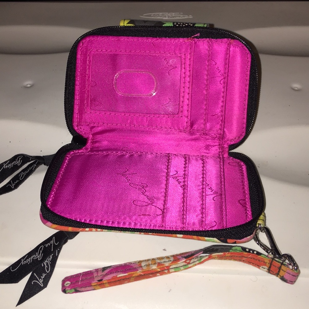 Small used Vera Bradley Wallet - Picture 2 of 4